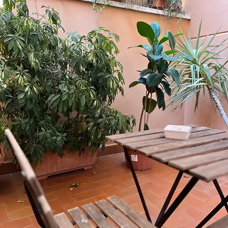 Cortile San Tommaso *